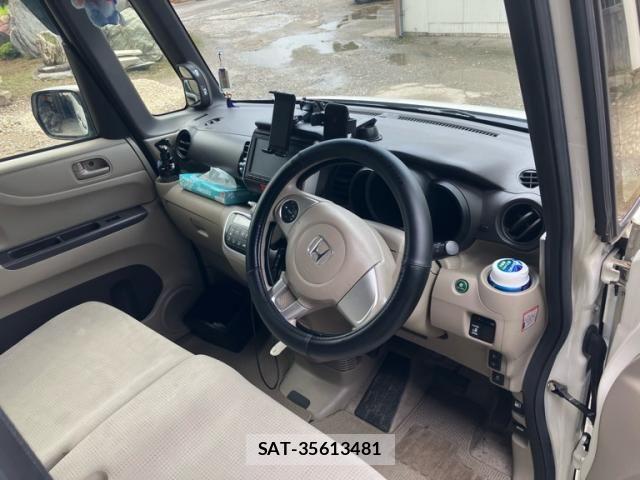 Honda N BOX 2015-11 7787370-9