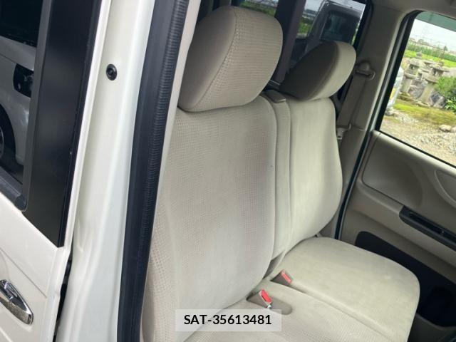 Honda N BOX 2015-11 7787370-8