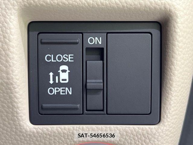 Honda N BOX 2018-11 7787411-2