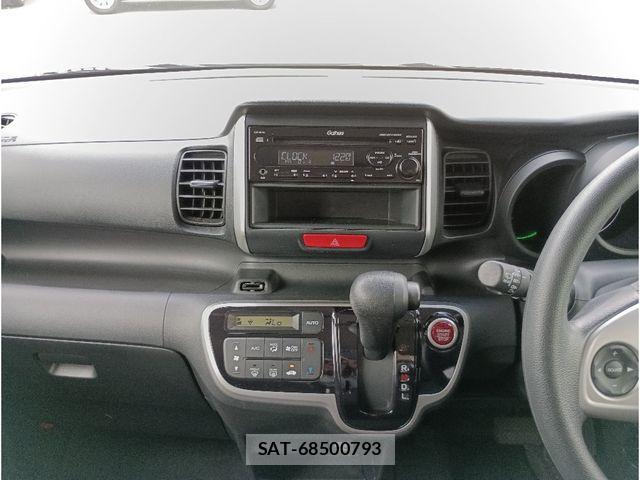 Honda N BOX 2015-03 7787392-18