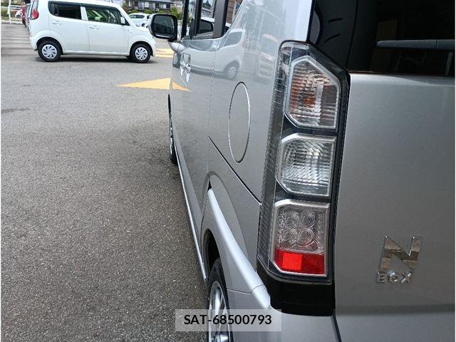 Honda N BOX 2015-03 7787392-8