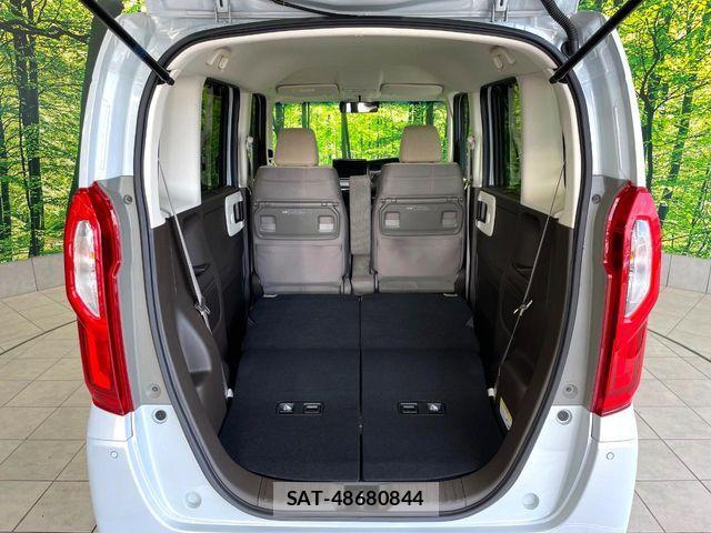 Honda N BOX 2022-05 7787452-9