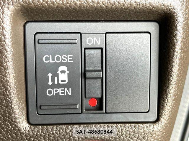 Honda N BOX 2022-05 7787452-5