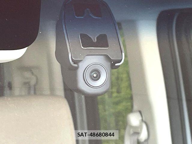 Honda N BOX 2022-05 7787452-6