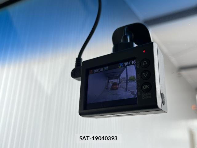 Honda N BOX 2015-08 7787402-17