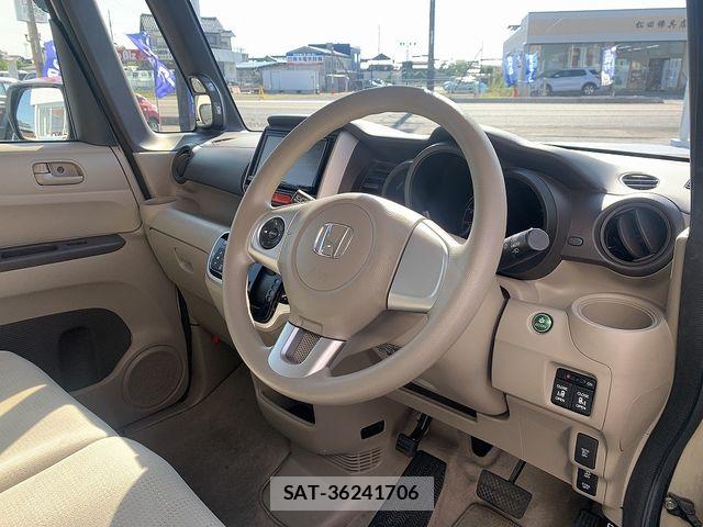 Honda N BOX 2015-10 7787393-16