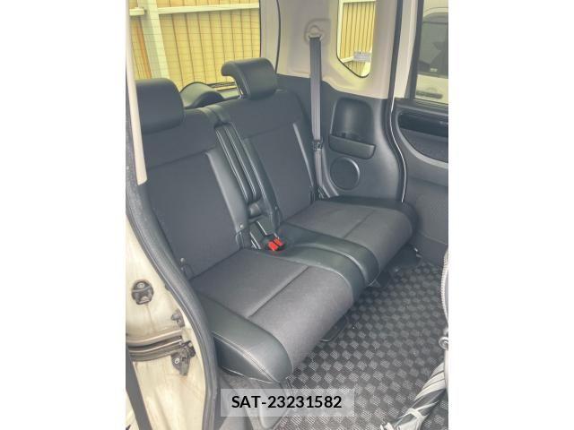 Honda N BOX 2017-01 7878189-14