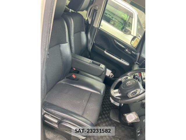 Honda N BOX 2017-01 7878189-15