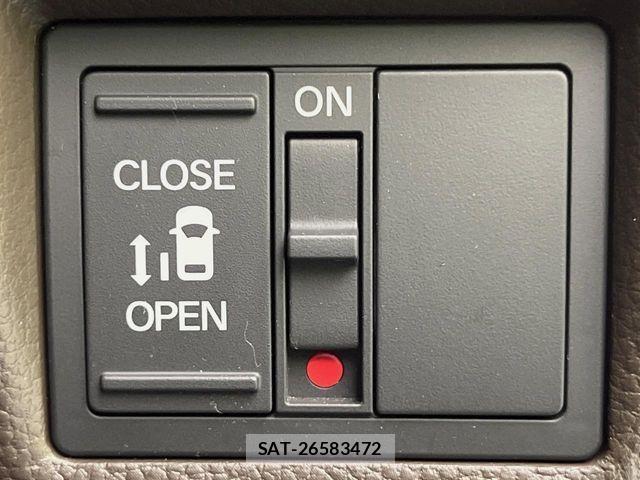 Honda N BOX 2023-01 7878125-2