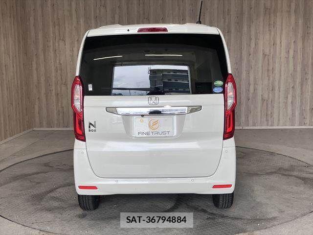 Honda N BOX 2021-04 7878150-18