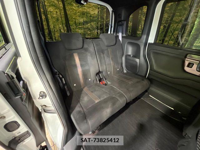 Honda N BOX 2018-05 7878157-8