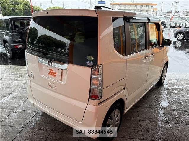 Honda N BOX 2017-02 7878169-14