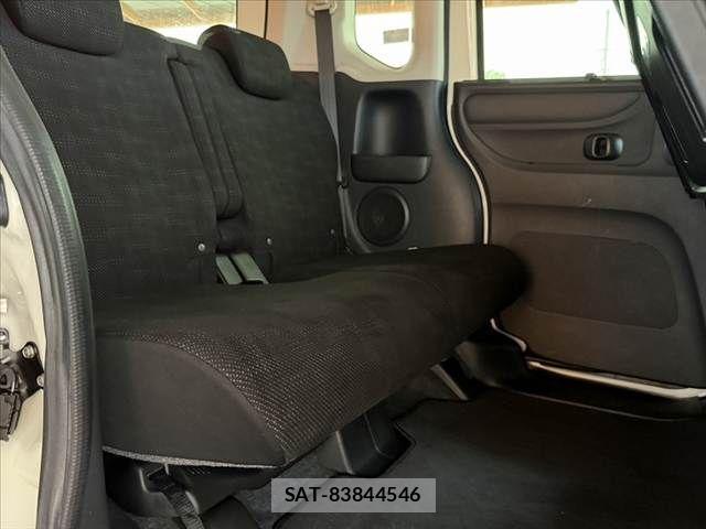 Honda N BOX 2017-02 7878169-17