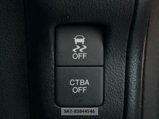 Honda N BOX 2017-02 7878169-25