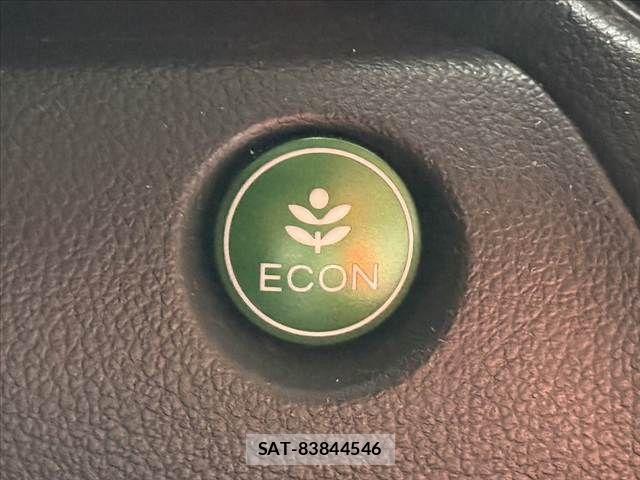 Honda N BOX 2017-02 7878169-27