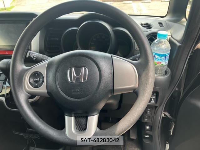 Honda N BOX 2014-11 7878165-14