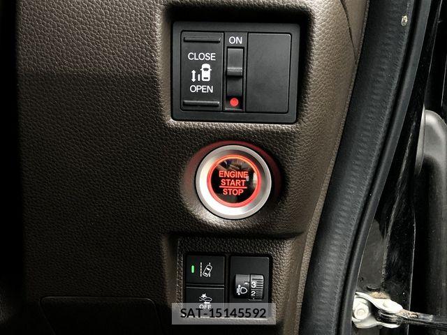 Honda N BOX 2022-05 7878159-24