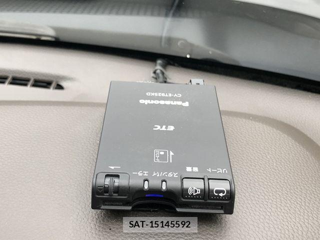 Honda N BOX 2022-05 7878159-25