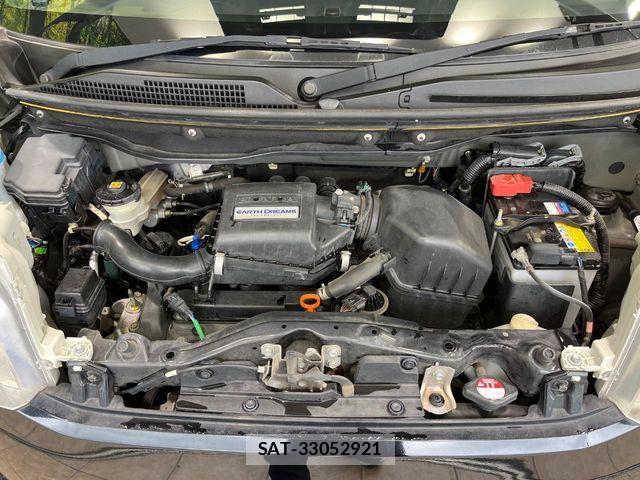 Honda N BOX 2017-07 7878154-17