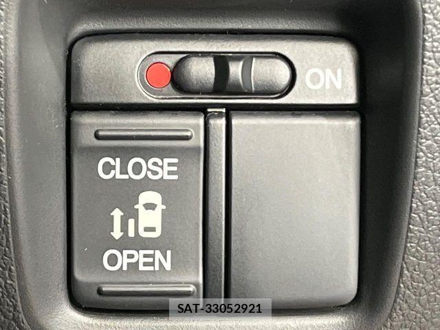Honda N BOX 2017-07 7878154-4