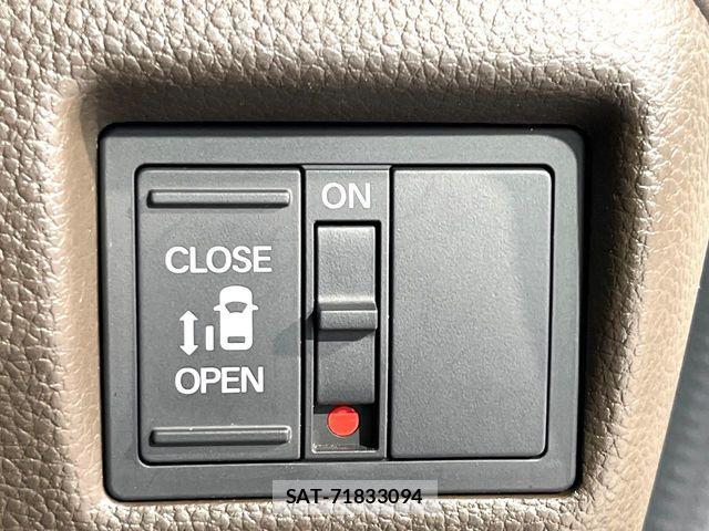 Honda N BOX 2021-03 7878153-4