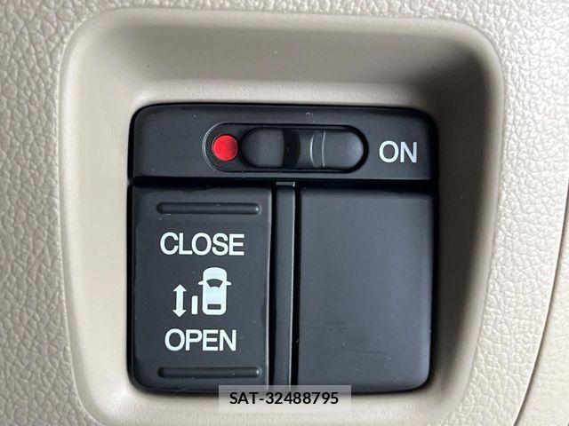 Honda N BOX 2016-03 7878160-5
