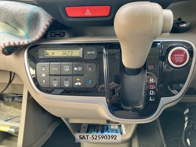 Honda N BOX 2014-02 7878190-21