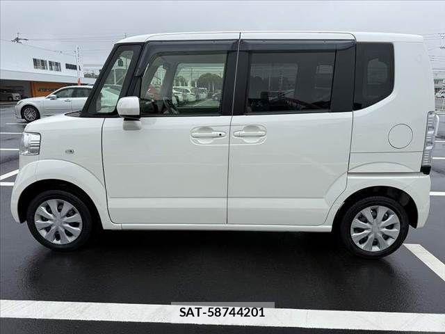 Honda N BOX 2017-09 7878164-11