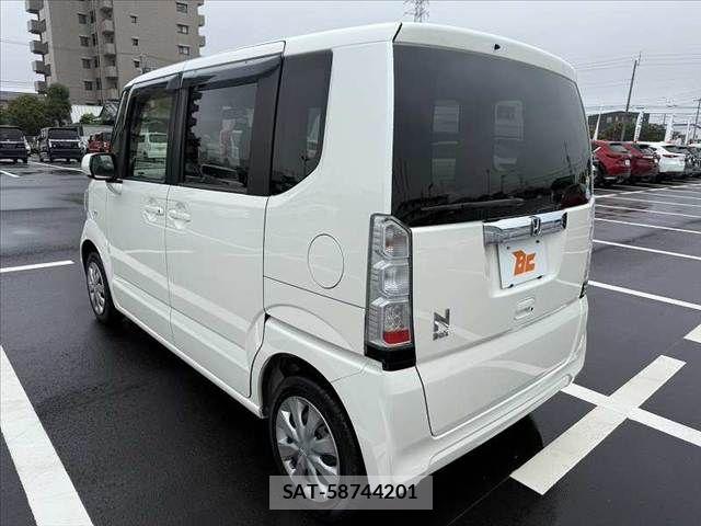 Honda N BOX 2017-09 7878164-12