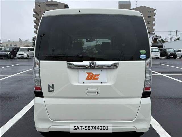 Honda N BOX 2017-09 7878164-13
