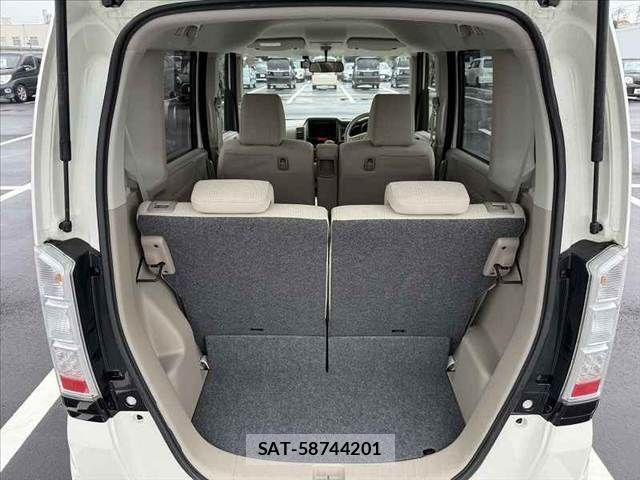 Honda N BOX 2017-09 7878164-19