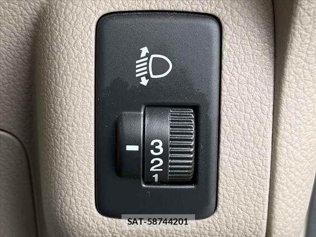Honda N BOX 2017-09 7878164-5