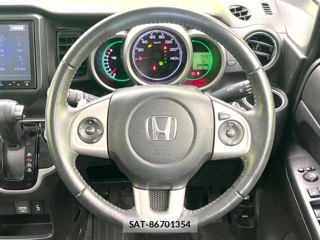 Honda N BOX 2014-11 7878172-10