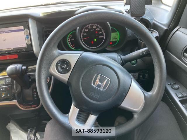 Honda N BOX 2015-03 7878191-10
