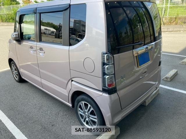 Honda N BOX 2015-03 7878191-1