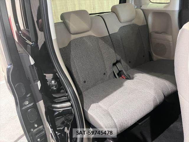 Honda N BOX 2019-03 7878148-10
