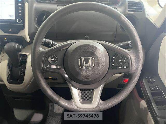 Honda N BOX 2019-03 7878148-13