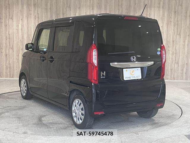Honda N BOX 2019-03 7878148-20