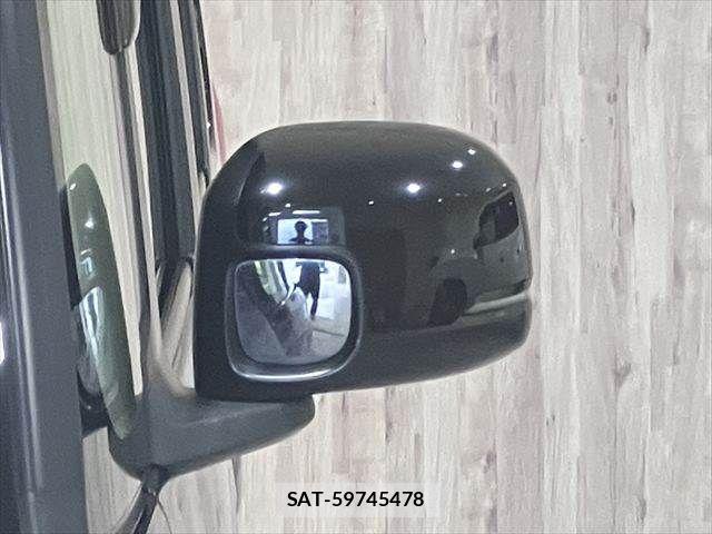 Honda N BOX 2019-03 7878148-22