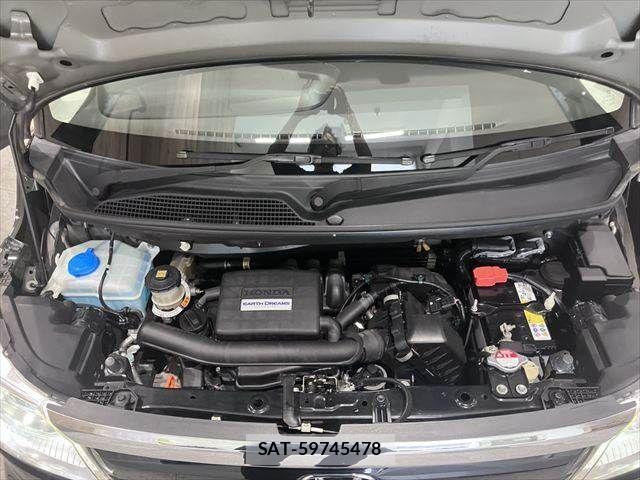 Honda N BOX 2019-03 7878148-29
