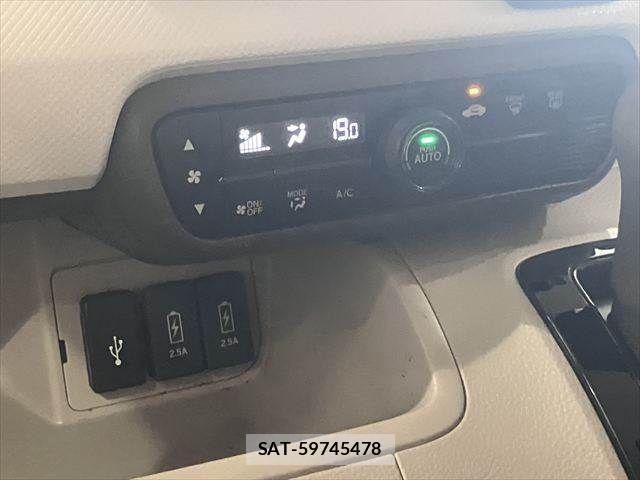 Honda N BOX 2019-03 7878148-6
