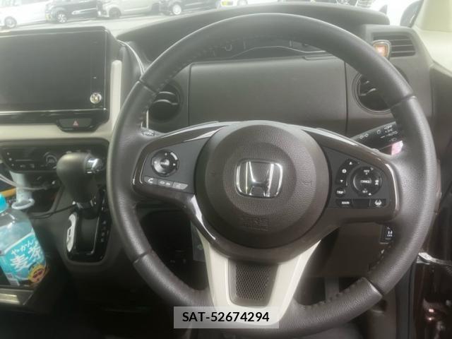 Honda N BOX 2022-08 7878132-12