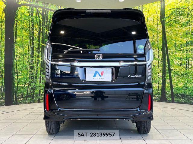 Honda N BOX 2018-12 7878121-14