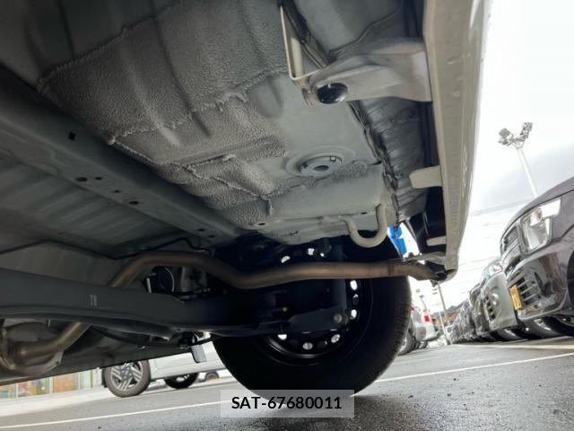 Honda N BOX 2018-01 7878186-7