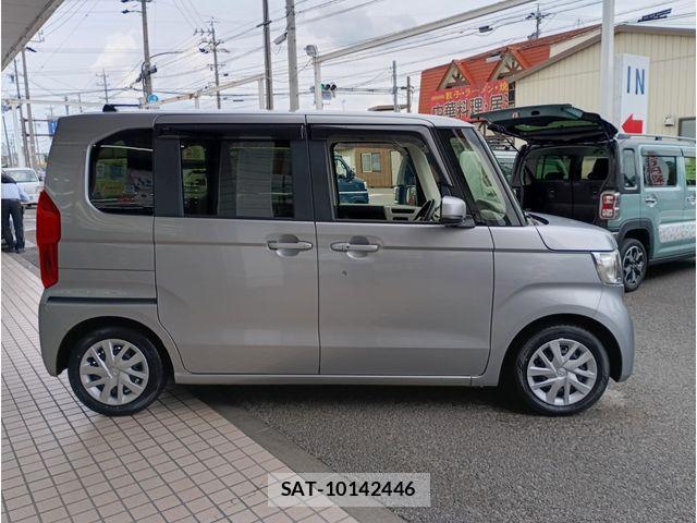 Honda N BOX 2021-11 7878156-3