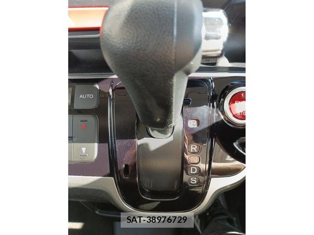 Honda N BOX 2016-04 7878170-14