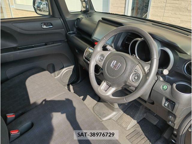 Honda N BOX 2016-04 7878170-5