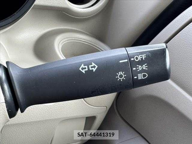 Honda N BOX 2015-03 7878180-6