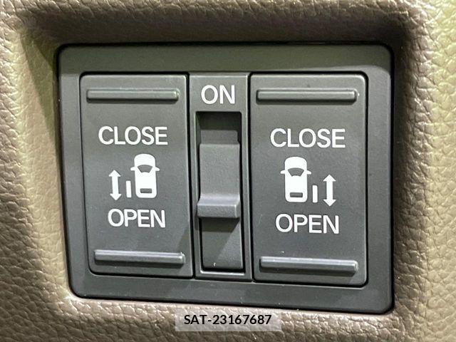 Honda N BOX 2023-02 7878124-2