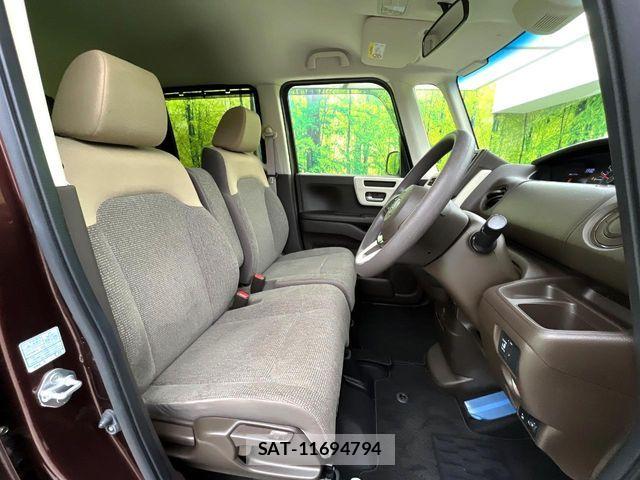 Honda N BOX 2021-11 7878137-7